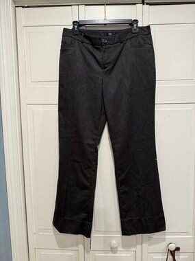 Mossimo trousers size 8 EUC‎